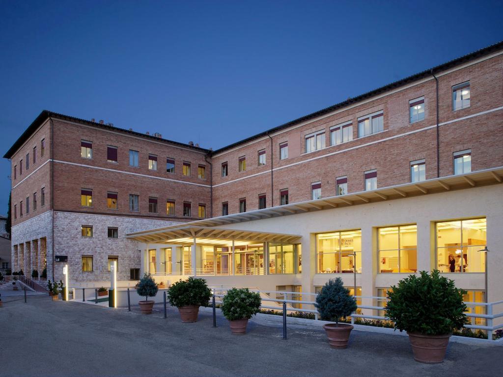 Hotel Domus Pacis Assisi Exterior foto